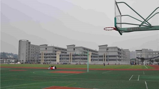 關于重慶歌樂山職業學校有幼師班嗎的信息  第3張