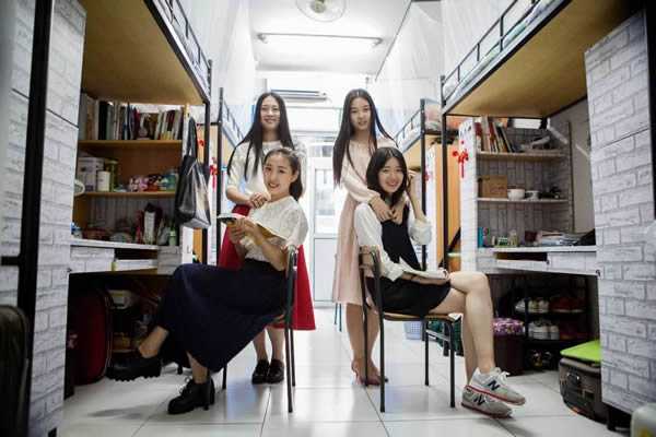 重慶公共交通運輸職業學校學費(重慶十大垃圾學院?？?  第2張