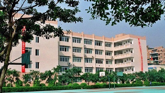 中專生重慶醫科大學(重慶醫科大學是幾本)圖3