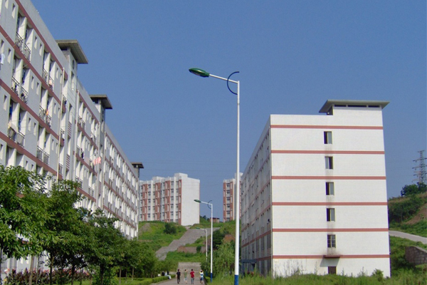 重慶江津江南職高是中專嗎(江津江南職高)圖3