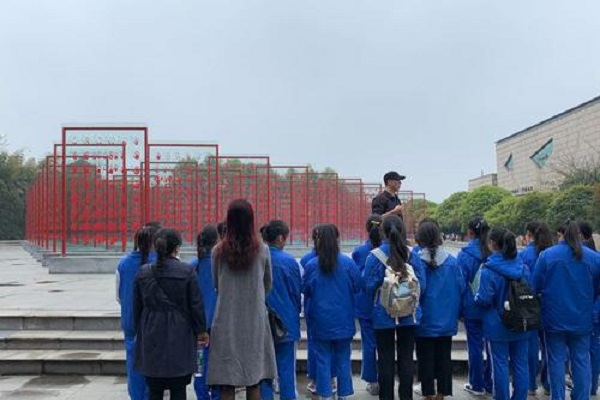 重慶動漫中專(重慶職業學校有哪些啊)  第3張