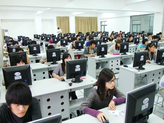 重慶外國語學校學費多少錢(萬州區外國語學校宿舍)  第3張