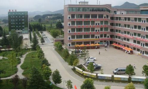 中專生可以考成都大學護理專業嗎的招生條件是什么  第3張