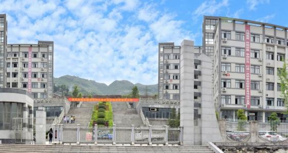 重慶大成德馨培訓學校(重慶大成畫室死人事件)  第3張
