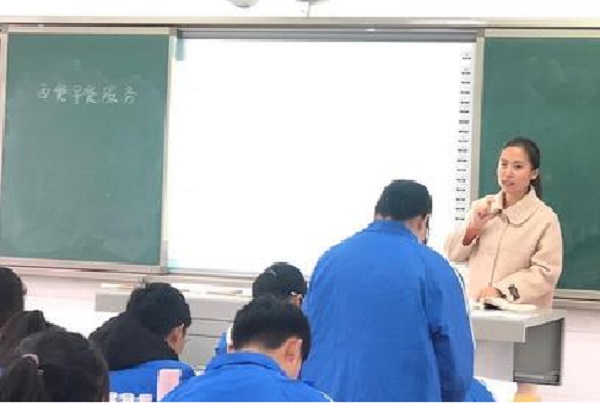重慶中專預備役學校(重慶銅梁華繡學校)  第4張