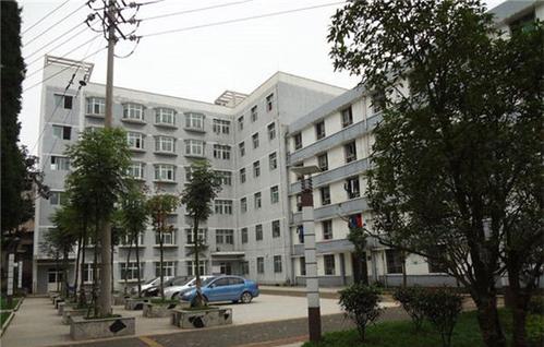 重慶汽修中專職業學校排名(重慶中專職業學校排名)圖3