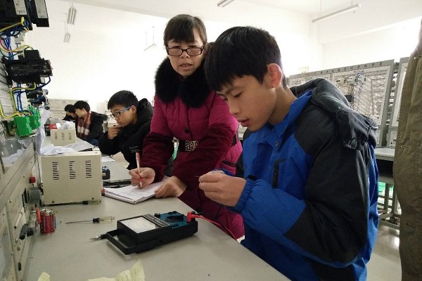中專怎么考成都中醫藥大學（報考指南錄取條件解析）  第2張